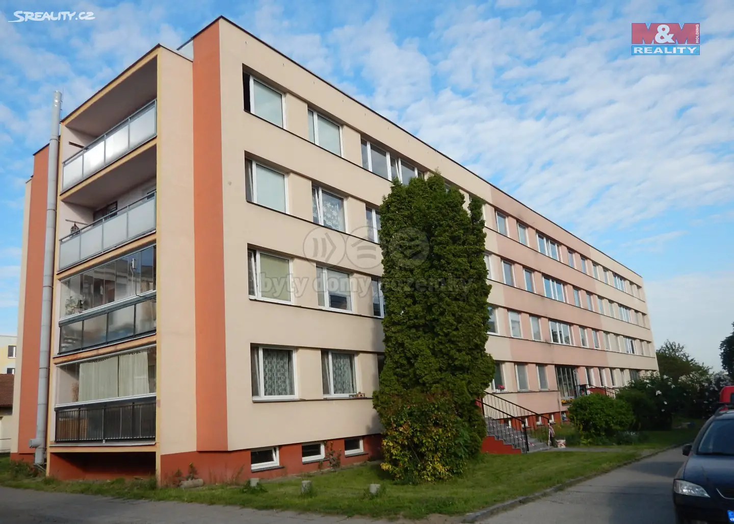Pronájem bytu 3+1 81 m², Stehlíkova, Praha - Suchdol