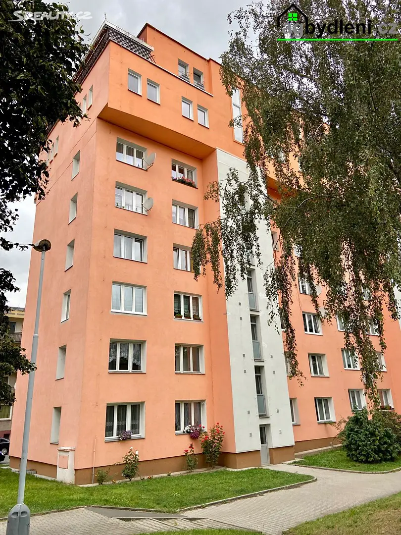 Prodej bytu 3+1 67 m², Spolková, Plzeň - Lobzy