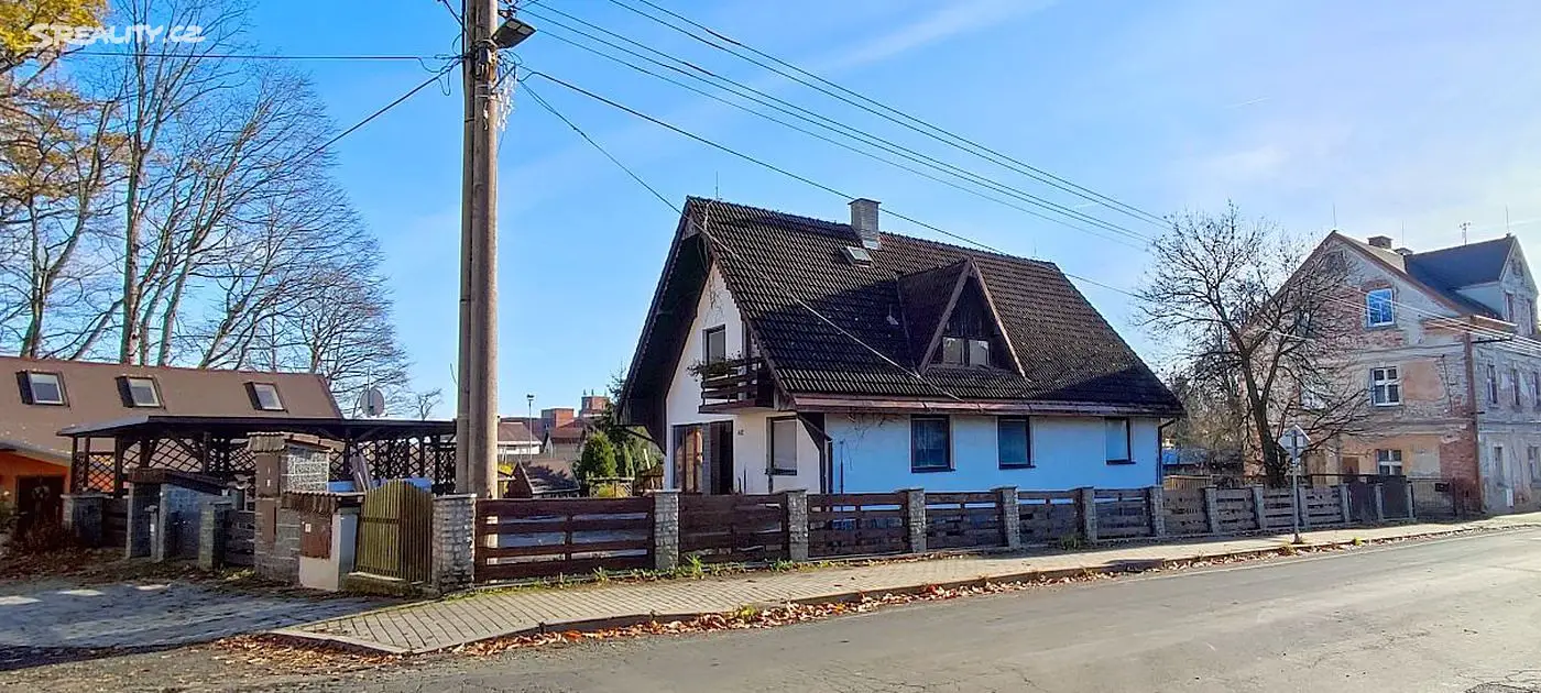 Prodej  rodinného domu 269 m², pozemek 1 066 m², Hazlov, okres Cheb