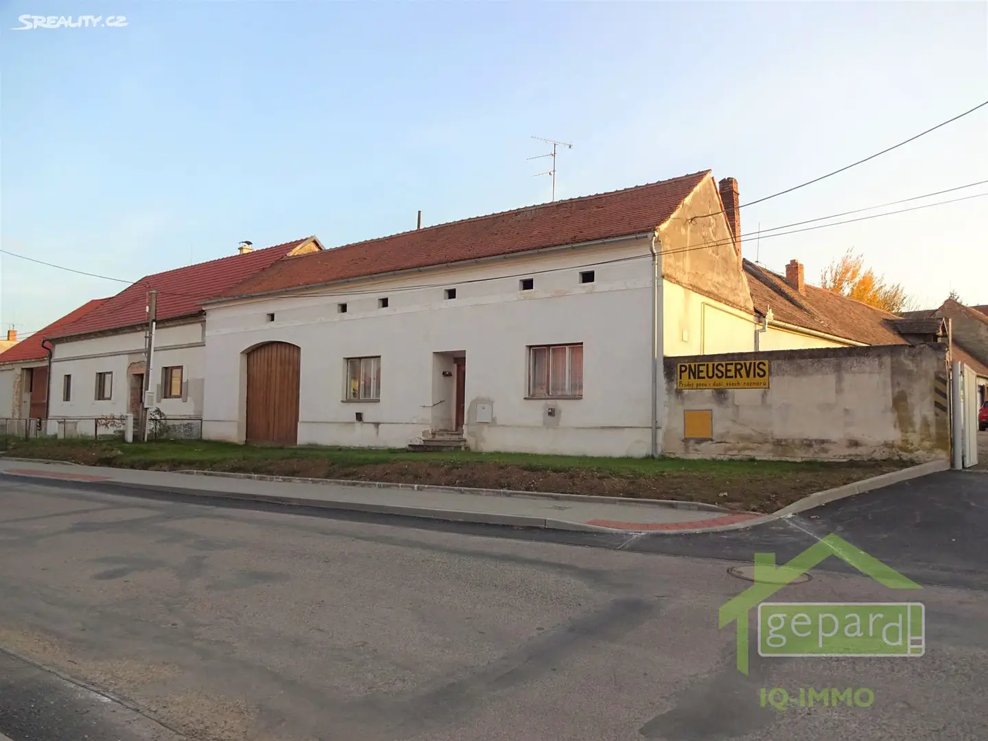 Prodej  rodinného domu 410 m², pozemek 2 093 m², Práče, okres Znojmo