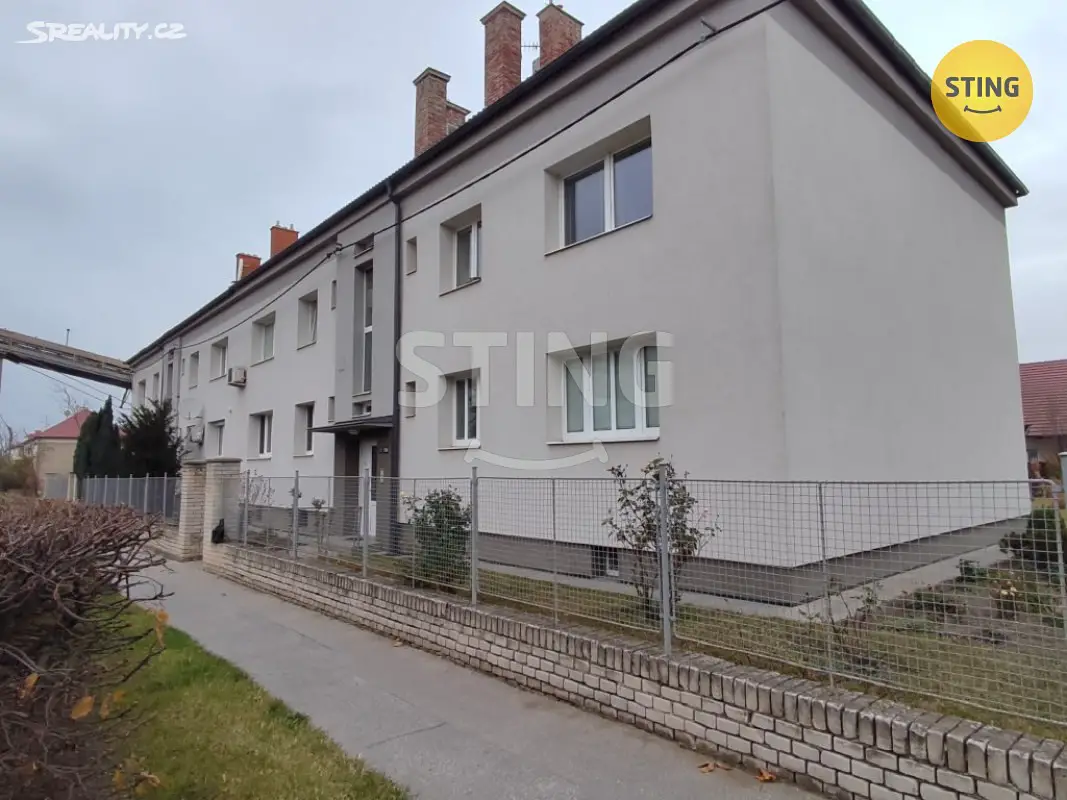 Pronájem bytu 1+1 42 m², Brněnská, Hodonín