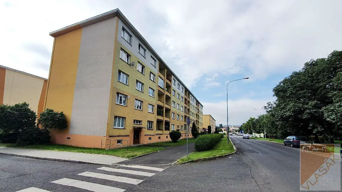 Pronájem bytu 2+1 56 m², Chomutovská, Kadaň