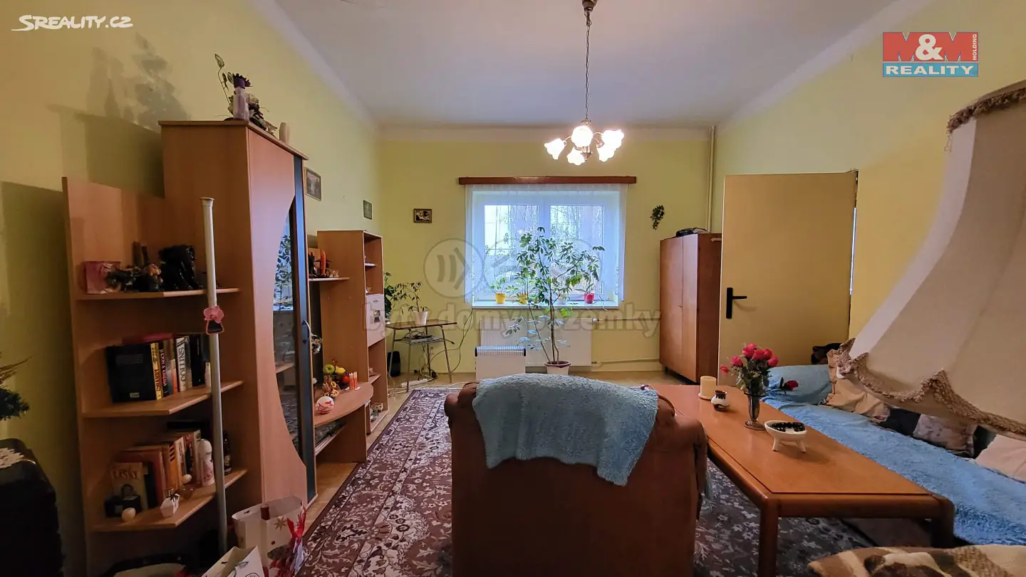 Prodej  rodinného domu 1 149 m², pozemek 339 m², Rudé armády, Obrnice - Chanov