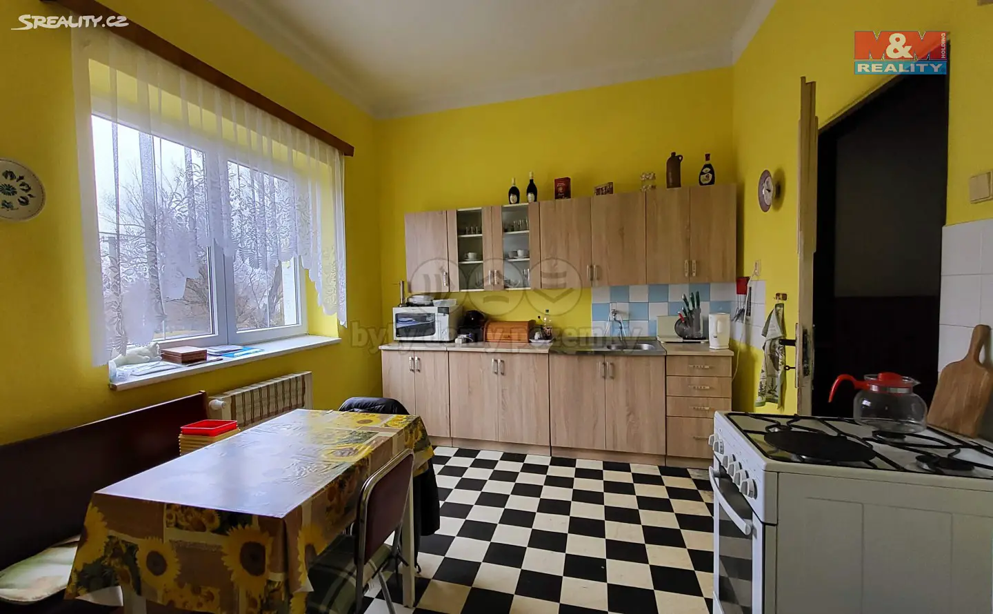 Prodej  rodinného domu 1 149 m², pozemek 339 m², Rudé armády, Obrnice - Chanov