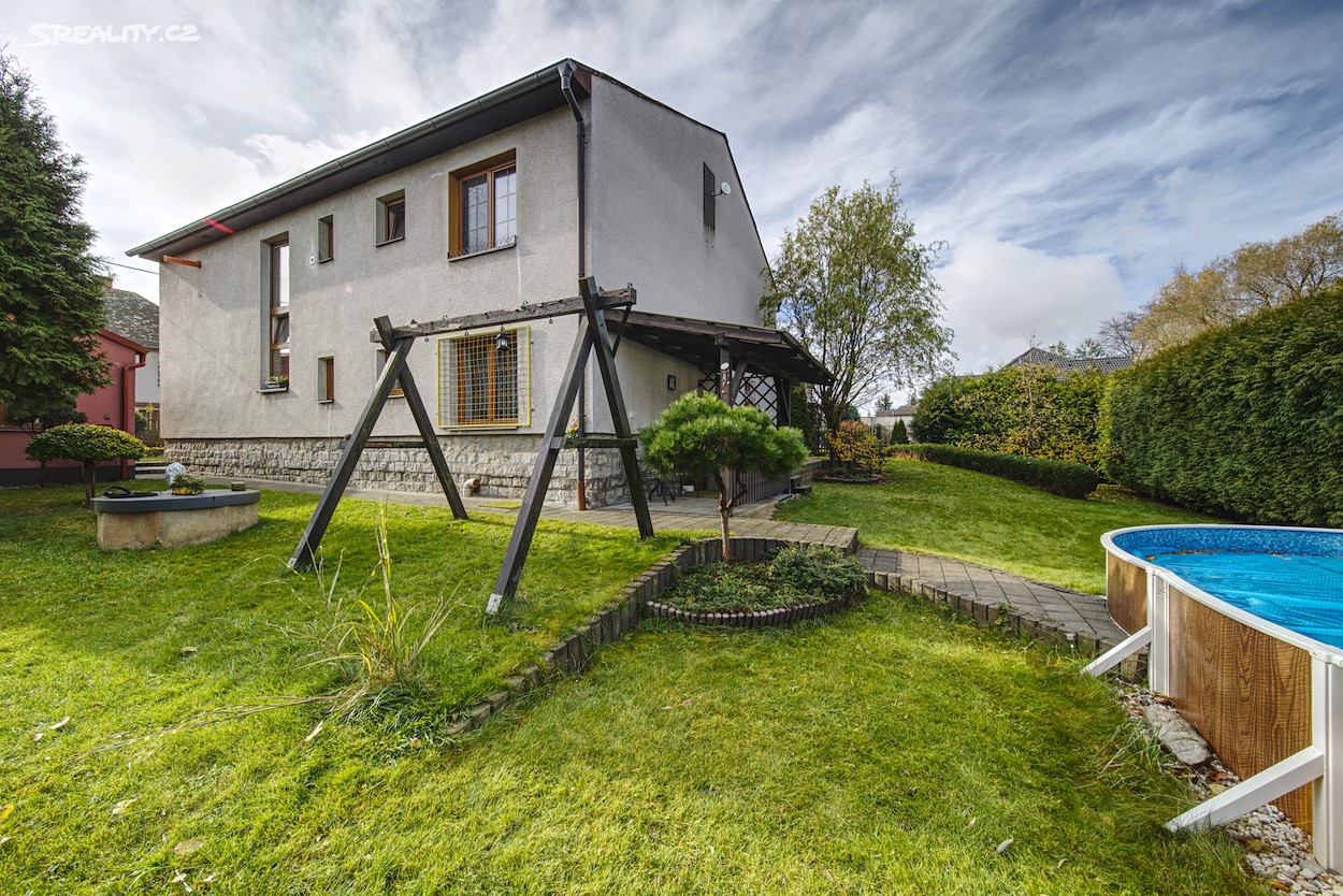 Prodej  rodinného domu 160 m², pozemek 698 m², Marie Majerové, Kralovice