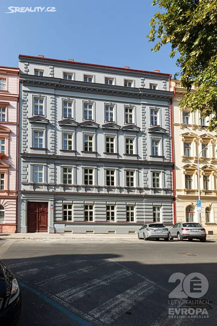 Prodej bytu 1+kk 33 m², Peckova, Praha 8 - Karlín