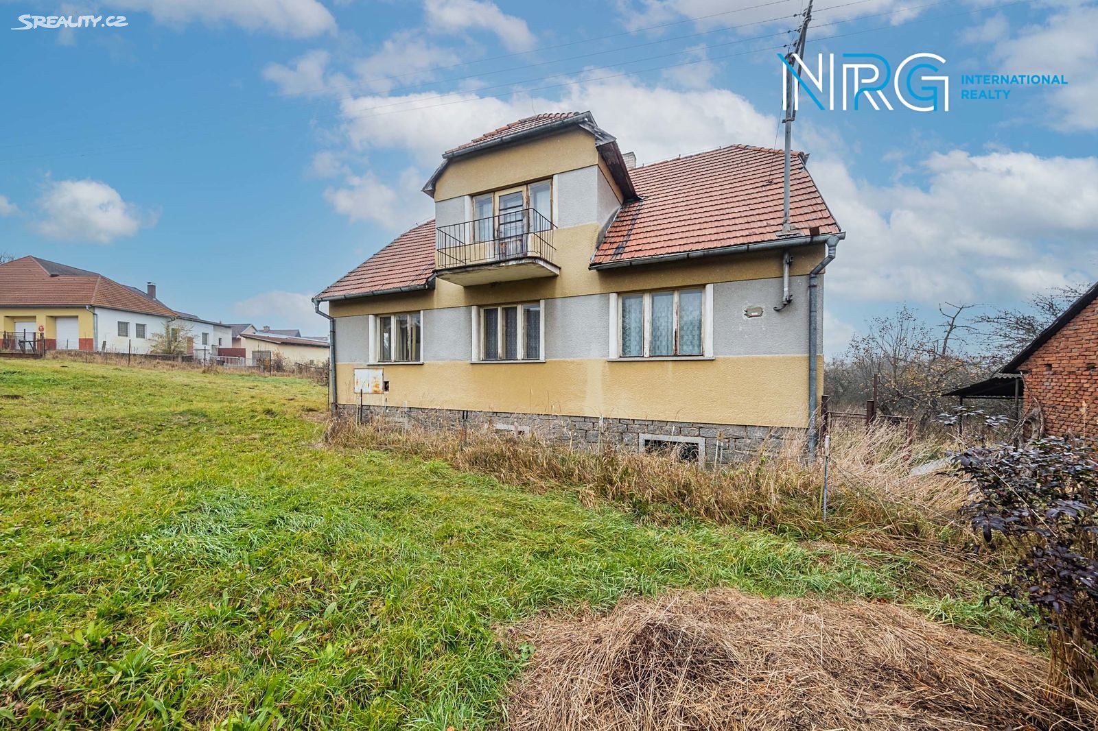 Prodej  rodinného domu 256 m², pozemek 2 840 m², Zálezly, okres Prachatice