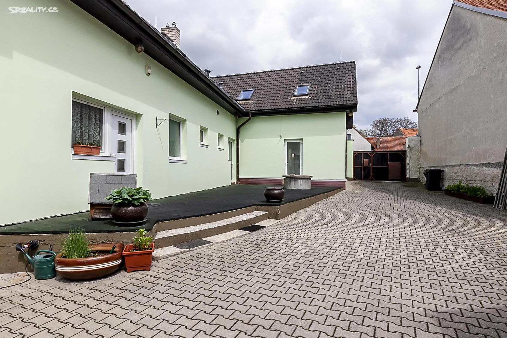 Prodej  rodinného domu 265 m², pozemek 986 m², Libušská, Praha 4 - Libuš