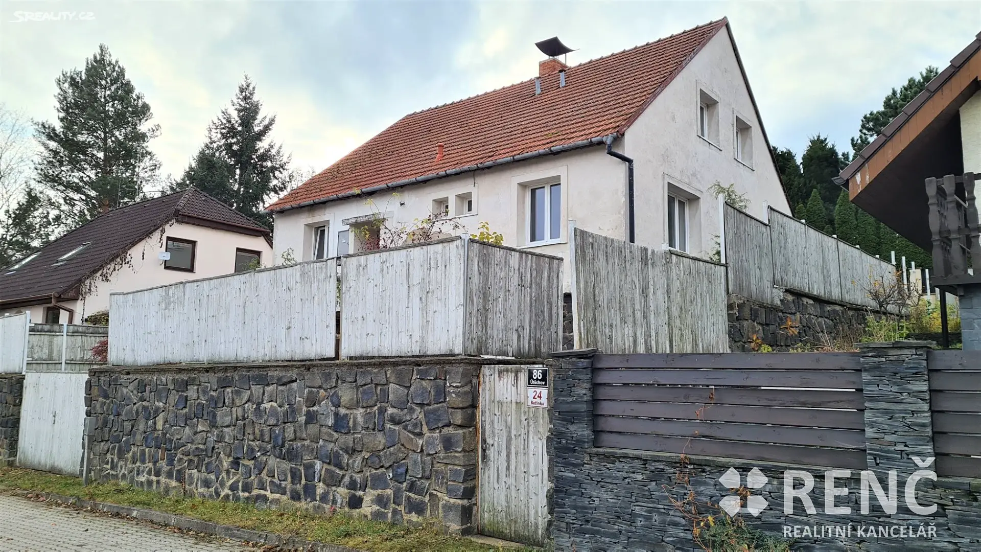 Prodej  rodinného domu 250 m², pozemek 427 m², Bažinka, Brno - Útěchov