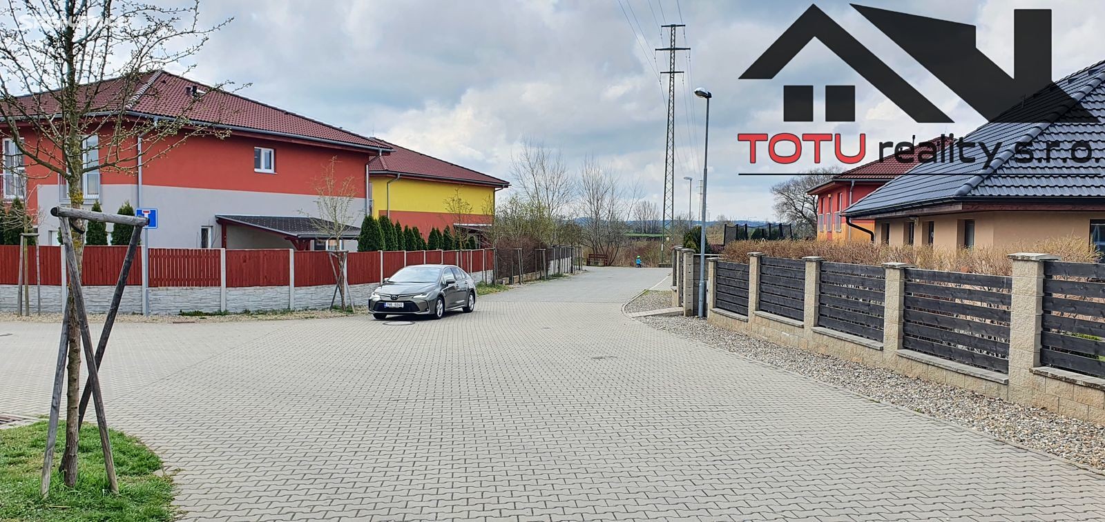 Prodej  stavebního pozemku 3 454 m², Kostelec nad Labem, okres Mělník