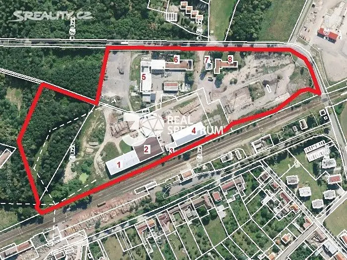 Prodej  komerčního pozemku 66 881 m², Šumná, okres Znojmo