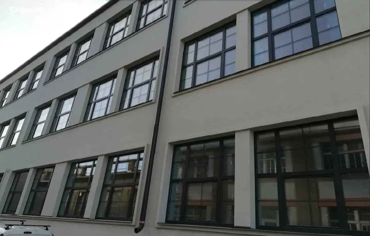 Pronájem bytu 1+kk 37 m², Poděbradská, Praha 9 - Vysočany