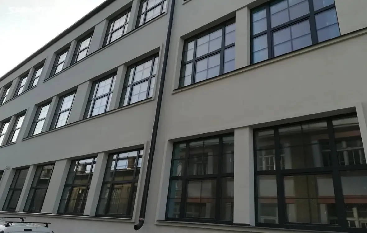 Pronájem bytu 1+kk 37 m², Poděbradská, Praha 9 - Vysočany