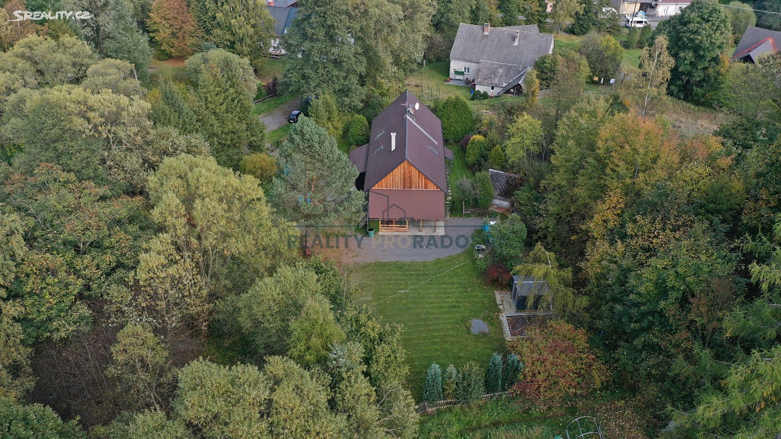 Prodej  rodinného domu 1 720 m², pozemek 182 m², Lomnice - Tylov, okres Bruntál