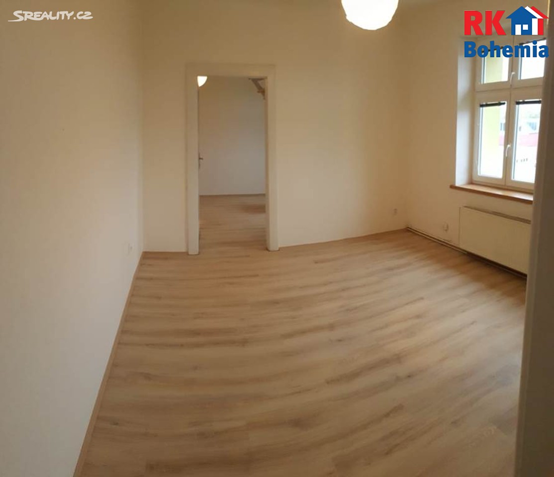 Pronájem bytu 2+1 55 m², U Vysočanského pivovaru, Praha 9 - Vysočany