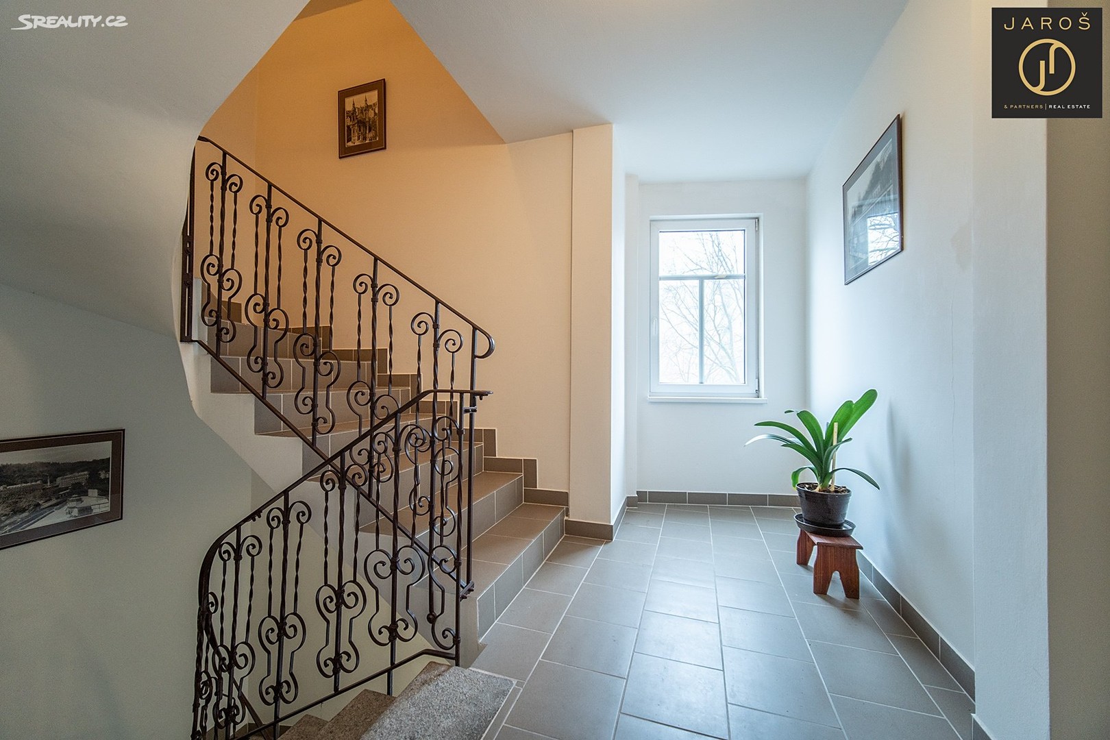 Prodej  rodinného domu 527 m², pozemek 196 m², Závodu míru, Karlovy Vary - Stará Role
