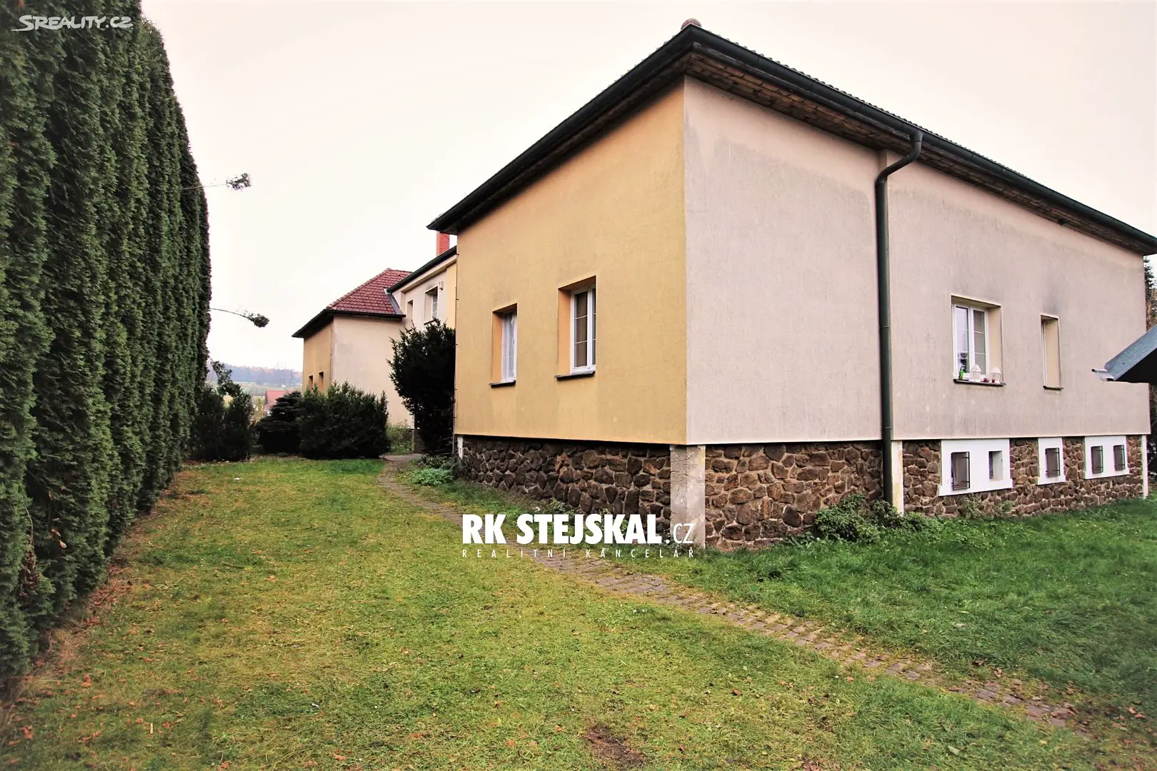 Prodej  rodinného domu 895 m², pozemek 1 736 m², Želeč, okres Tábor