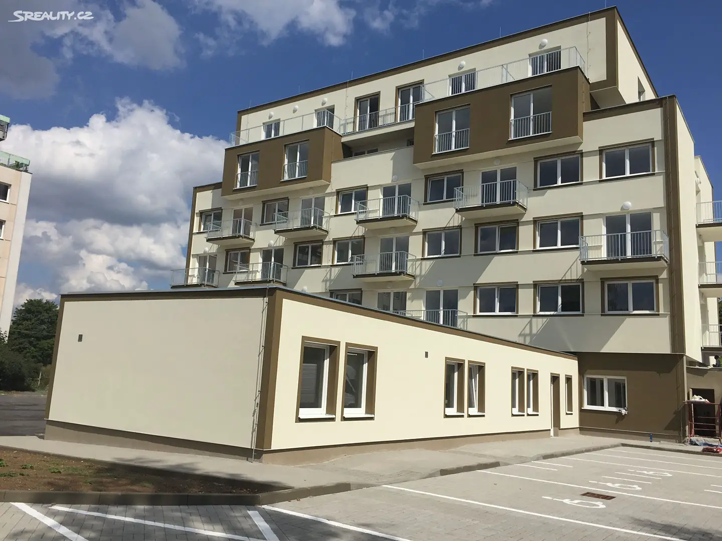 Pronájem bytu 3+kk 113 m², Dubová, Karlovy Vary - Bohatice