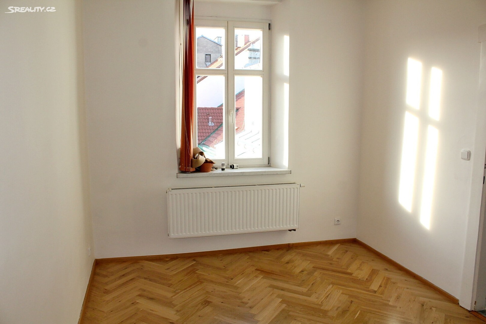 Pronájem bytu 1+1 26 m², Stroupežnického, Praha 5 - Smíchov