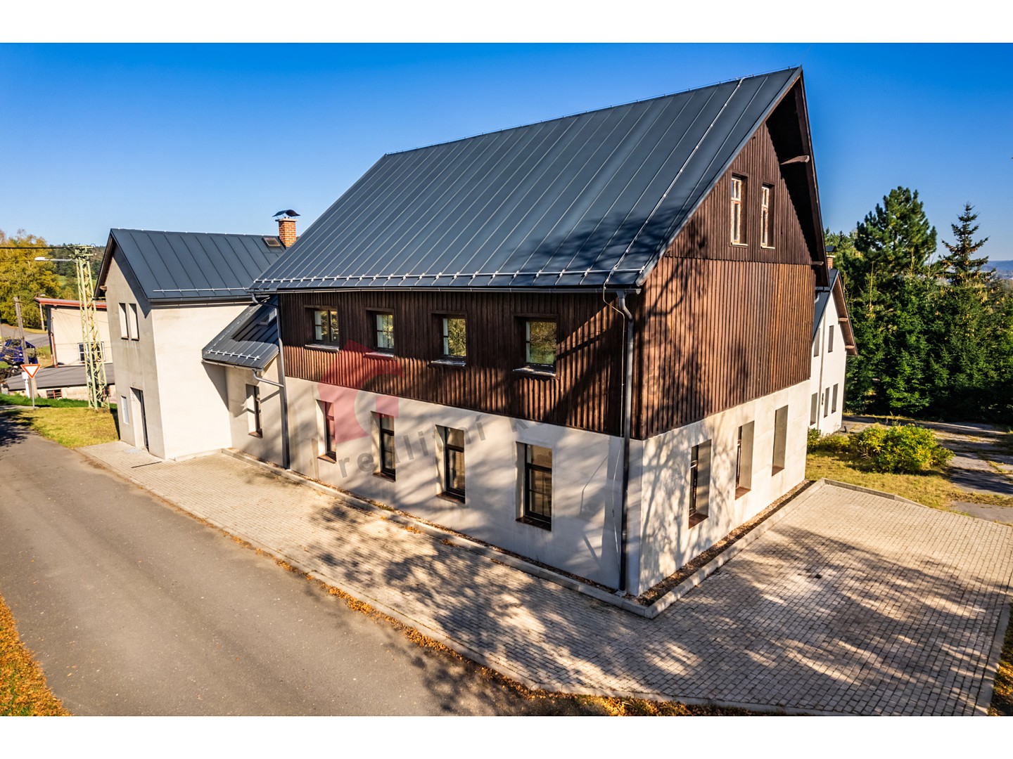 Prodej  rodinného domu 779 m², pozemek 4 723 m², Pěnčín, okres Jablonec nad Nisou