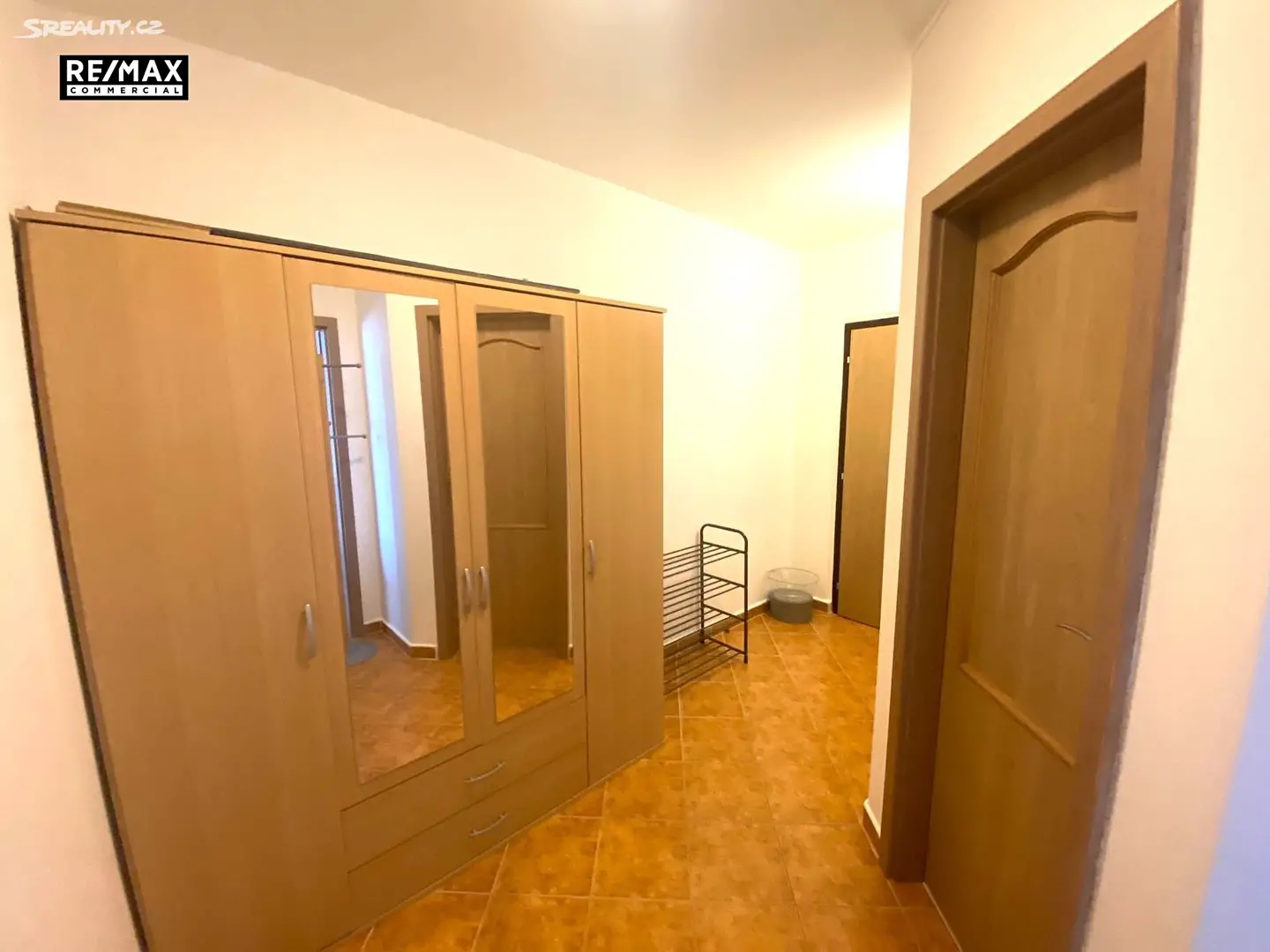 Pronájem bytu 2+kk 49 m², Bendlova, Praha 9 - Miškovice