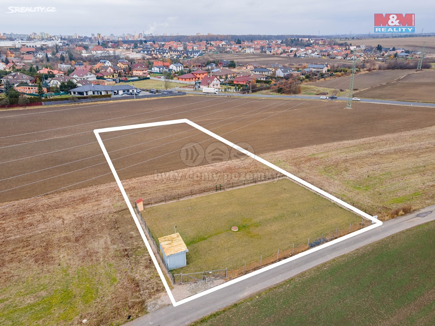Prodej  stavebního pozemku 4 457 m², Velké Přítočno, okres Kladno
