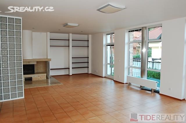 Pronájem  vily 280 m², pozemek 655 m², U Komárova, Průhonice