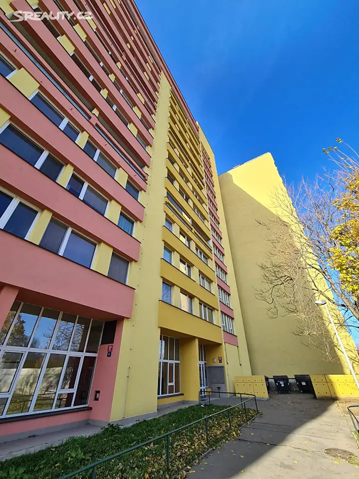 Prodej bytu 3+1 73 m², Hlivická, Praha 8 - Bohnice