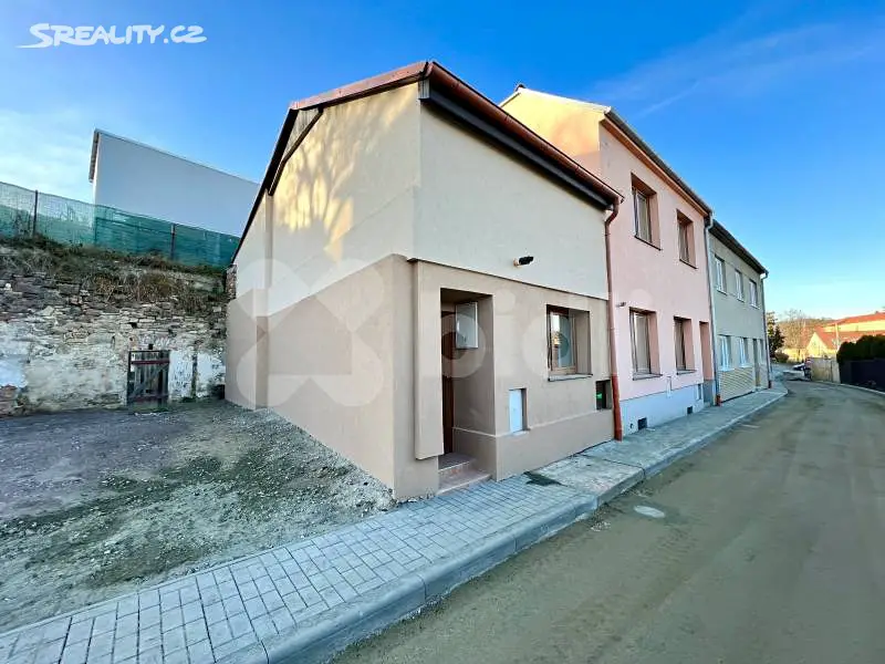 Prodej  rodinného domu 85 m², pozemek 130 m², Starohorská, Oslavany