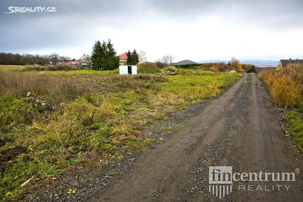 Prodej  stavebního pozemku 500 m², Košťany, okres Teplice