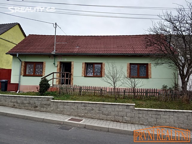 Prodej  rodinného domu 318 m², pozemek 1 080 m², Březová, okres Uherské Hradiště