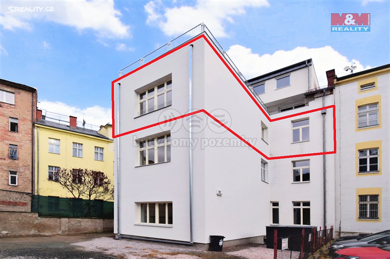 Pronájem bytu 2+1 79 m², Československé armády, Hradec Králové