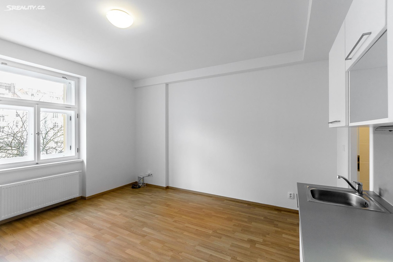 Pronájem bytu 1+kk 27 m², U zeměpisného ústavu, Praha 6 - Bubeneč