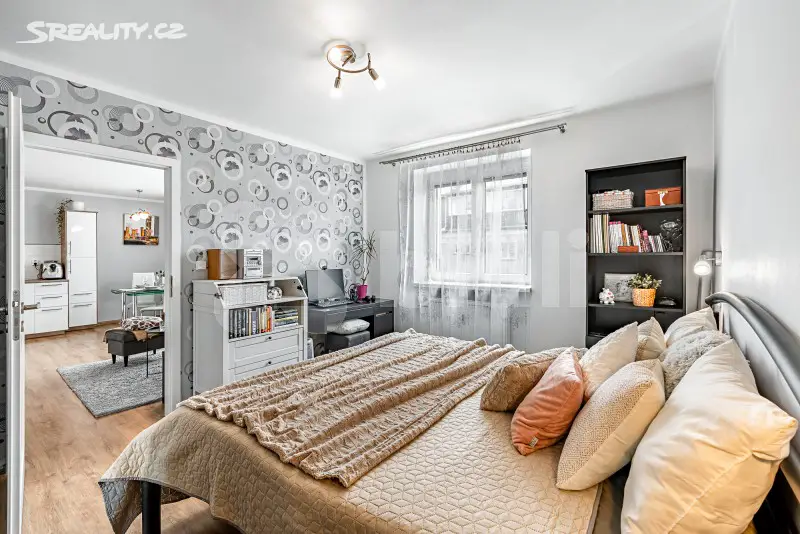 Prodej bytu atypické 60 m², Praha