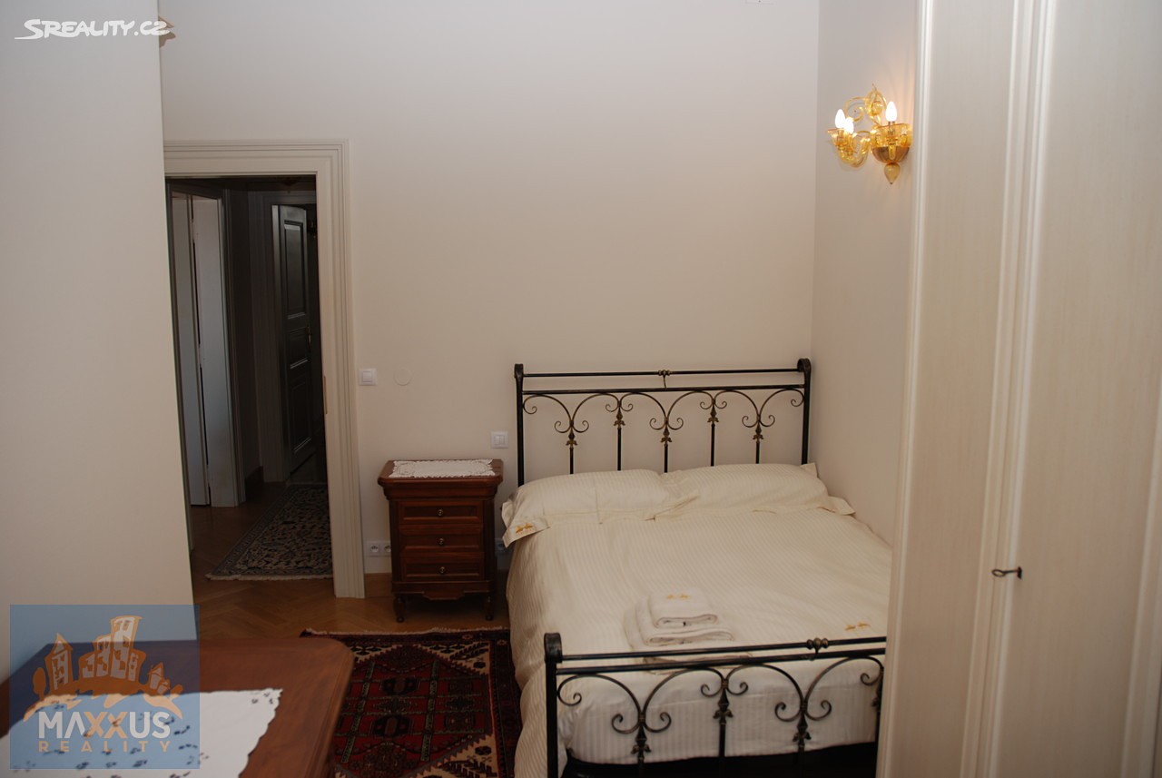 Pronájem bytu 4+kk 156 m², Italská, Praha 2 - Vinohrady