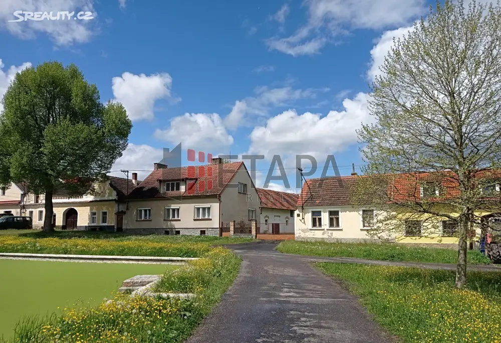 Prodej  zemědělské usedlosti 130 m², pozemek 2 824 m², Vodňany - Radčice, okres Strakonice