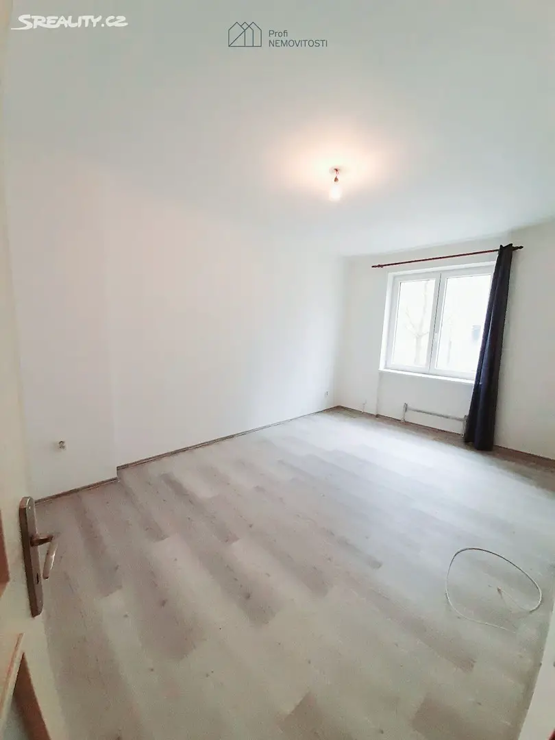 Pronájem bytu 1+kk 25 m², Sídliště, Brandýs nad Labem-Stará Boleslav - Stará Boleslav