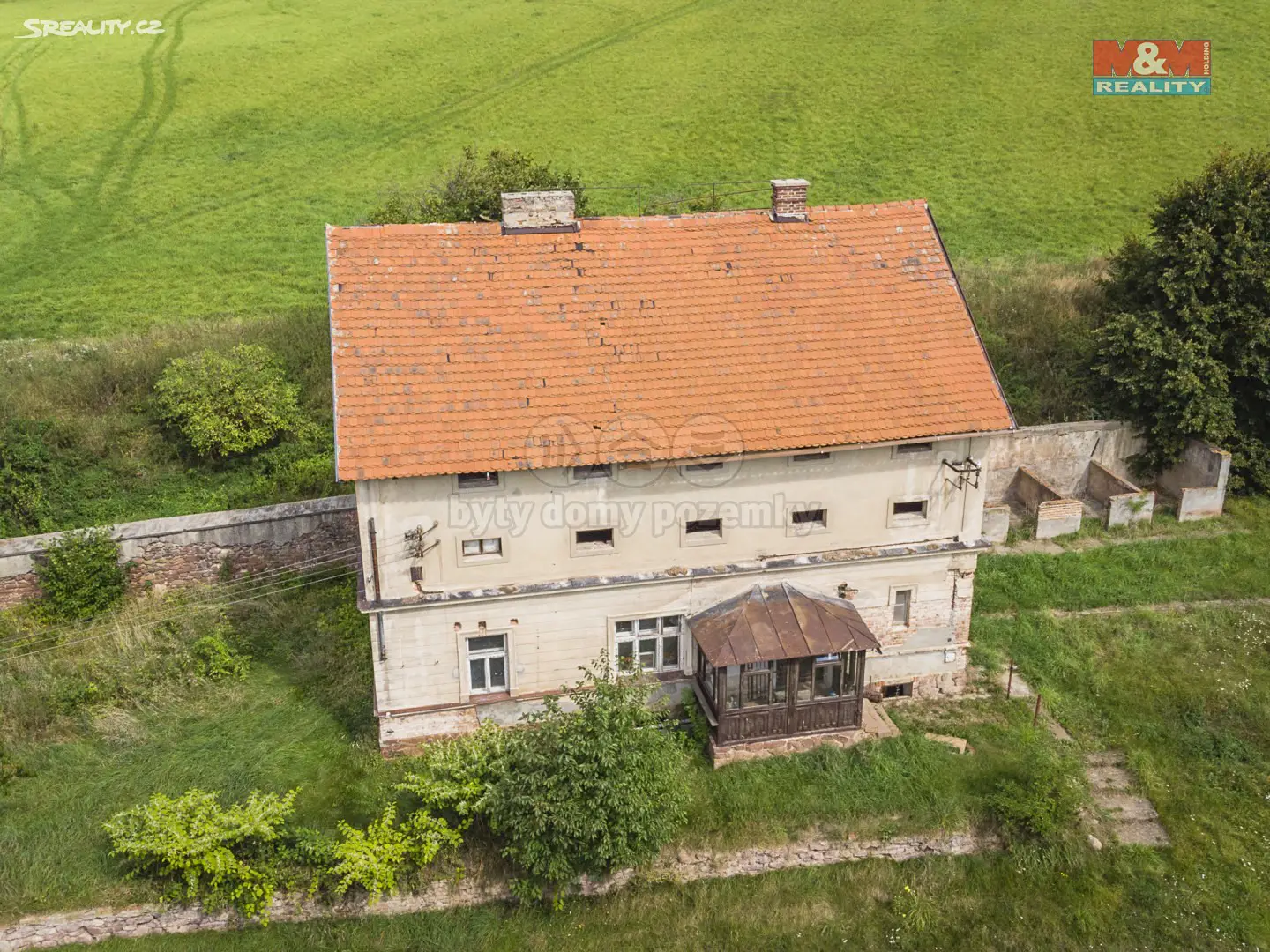 Prodej  rodinného domu 369 m², pozemek 6 638 m², Barchovice, okres Kolín