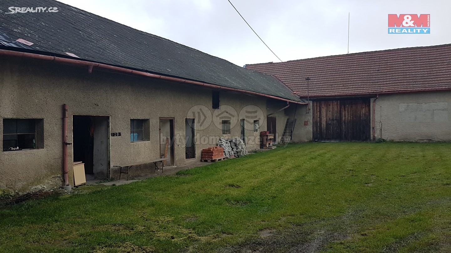 Prodej  rodinného domu 480 m², pozemek 2 531 m², Moravičany, okres Šumperk