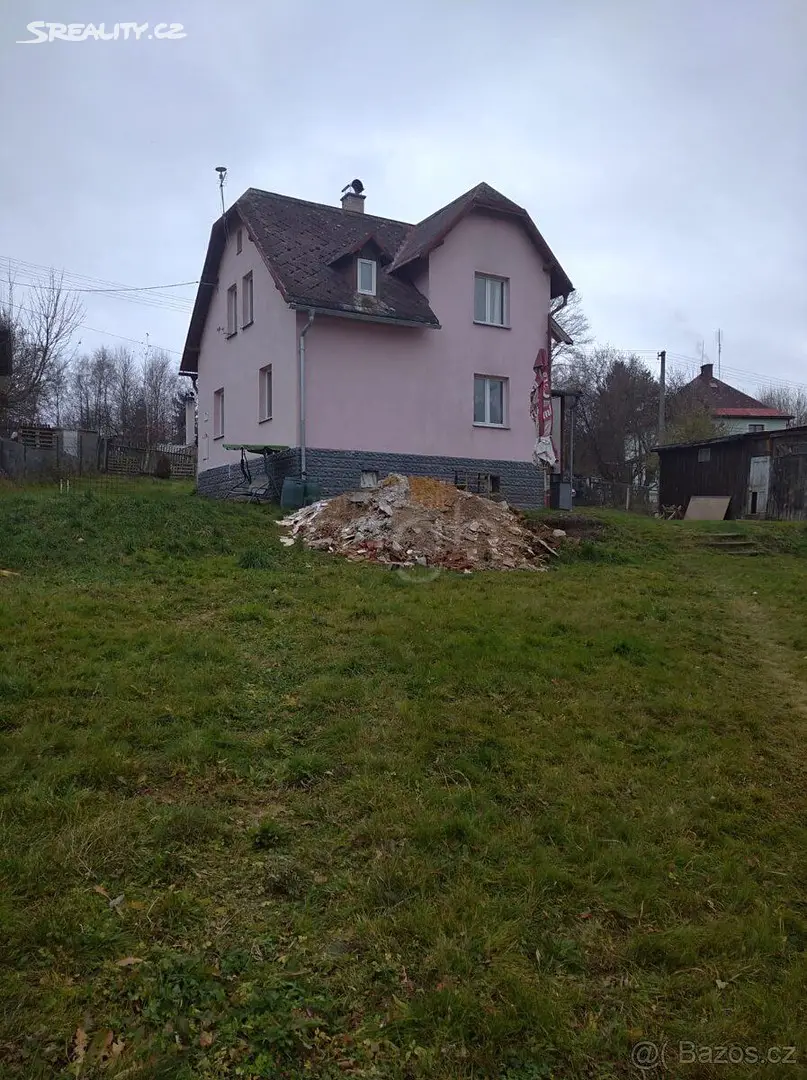 Prodej  rodinného domu 210 m², pozemek 1 560 m², Plesná, okres Cheb
