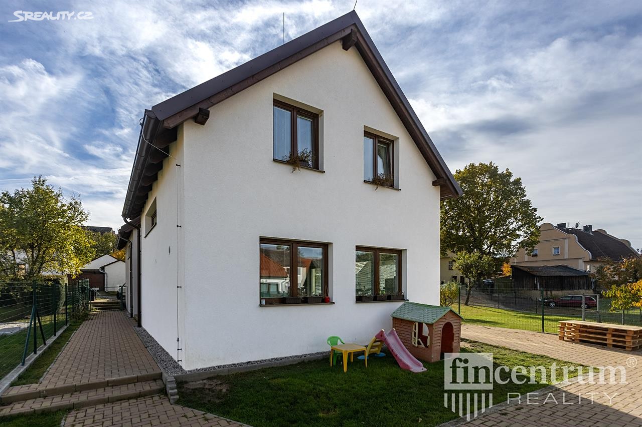 Prodej  rodinného domu 164 m², pozemek 481 m², Spálené Poříčí, okres Plzeň-jih