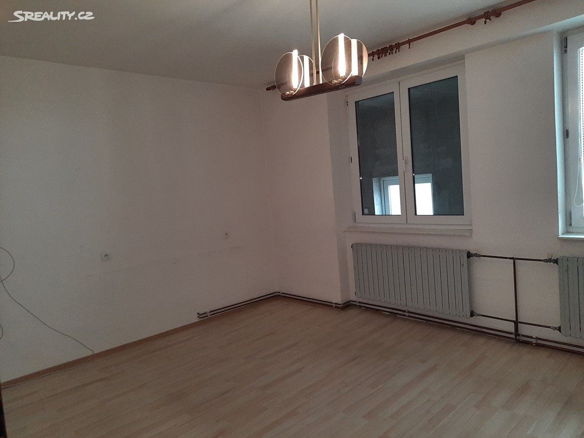 Prodej  rodinného domu 300 m², pozemek 563 m², Zaječí, okres Břeclav