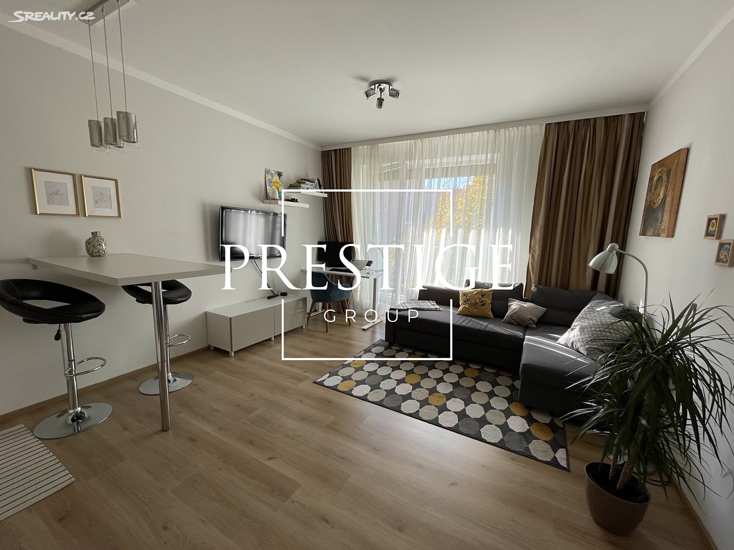 Pronájem bytu 1+kk 34 m², Nad úžlabinou, Praha 10 - Malešice