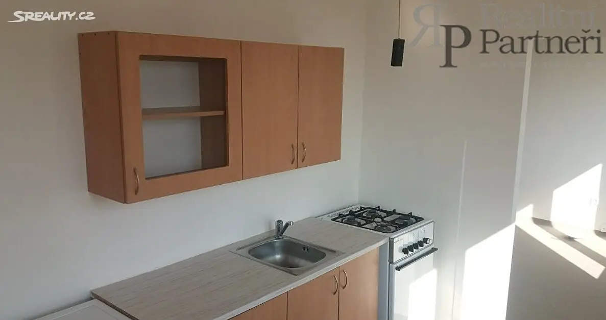 Pronájem bytu 1+1 35 m², Badatelů, Ostrava - Poruba