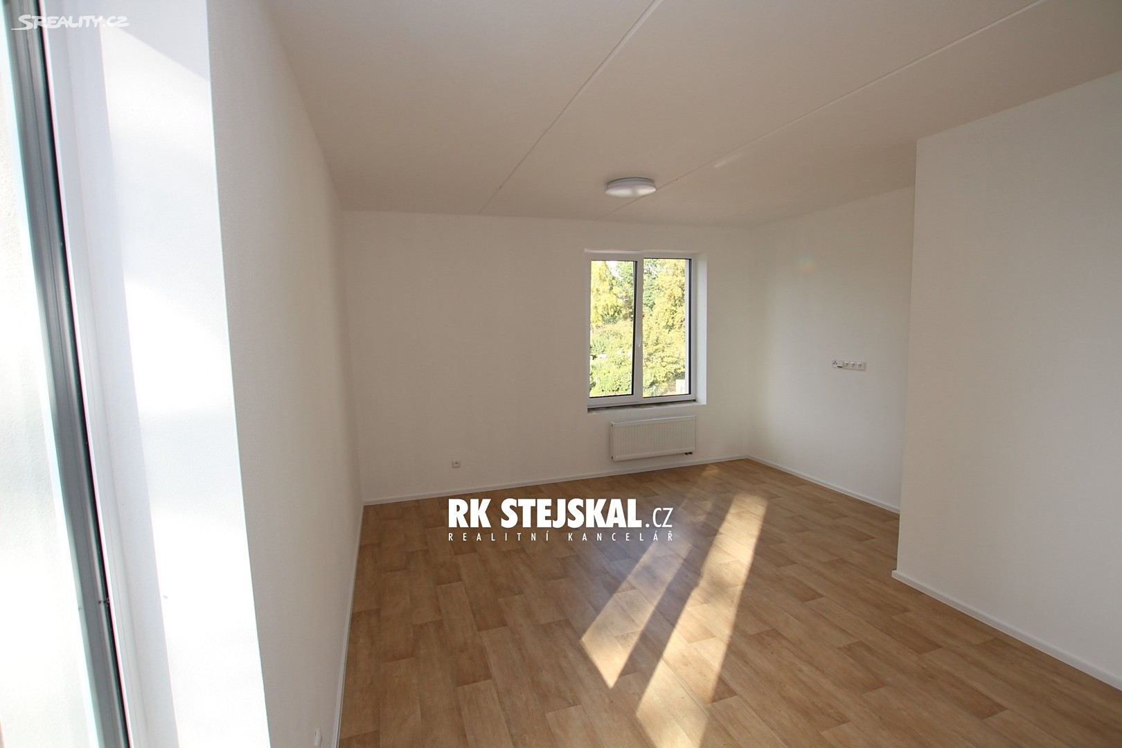 Pronájem bytu 2+kk 49 m², Týnská, Bernartice