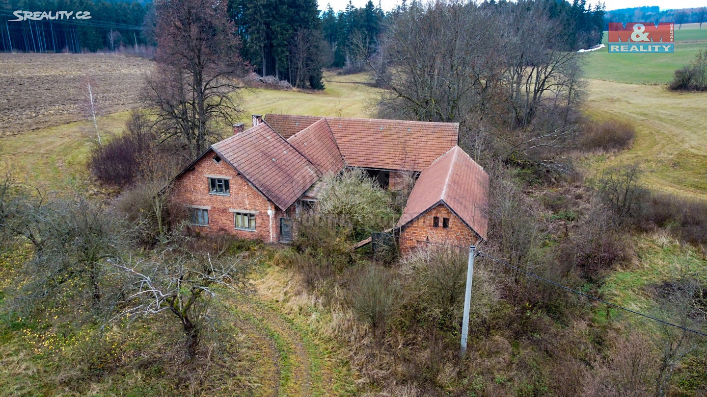 Prodej  rodinného domu 399 m², pozemek 65 000 m², Žampach - Hlavná, okres Ústí nad Orlicí