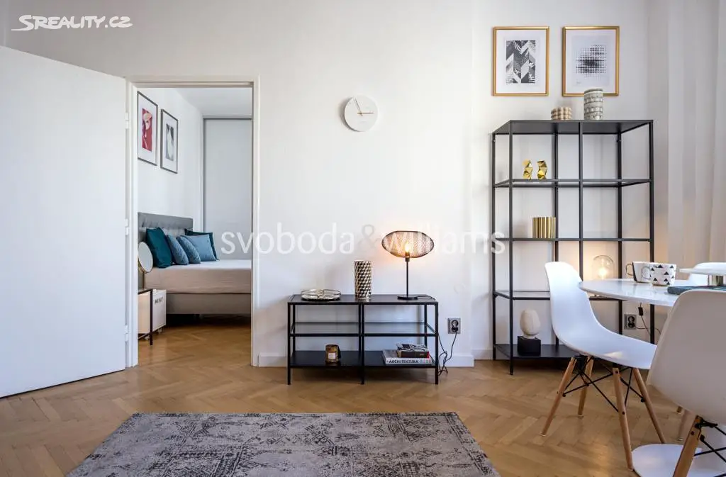 Pronájem bytu 2+1 56 m², Lodecká, Praha 1 - Nové Město