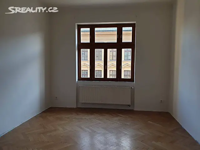 Pronájem bytu 2+kk 60 m², Gočárova třída, Hradec Králové