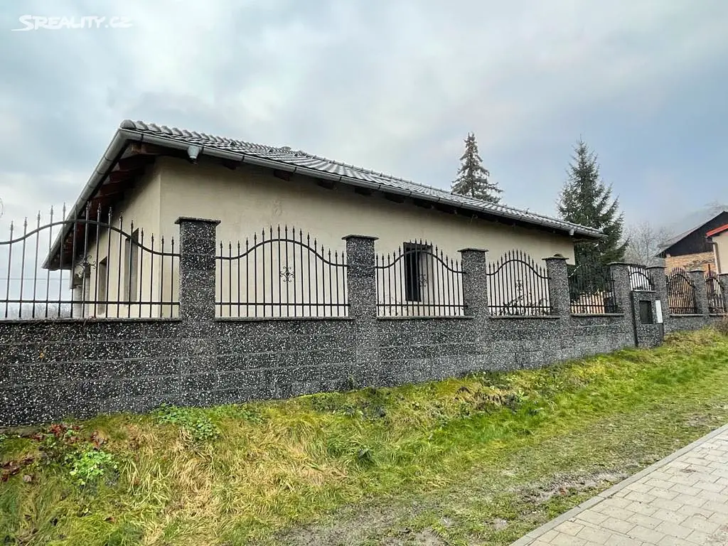 Prodej  rodinného domu 200 m², pozemek 818 m², Vysoká Pec - Drmaly, okres Chomutov