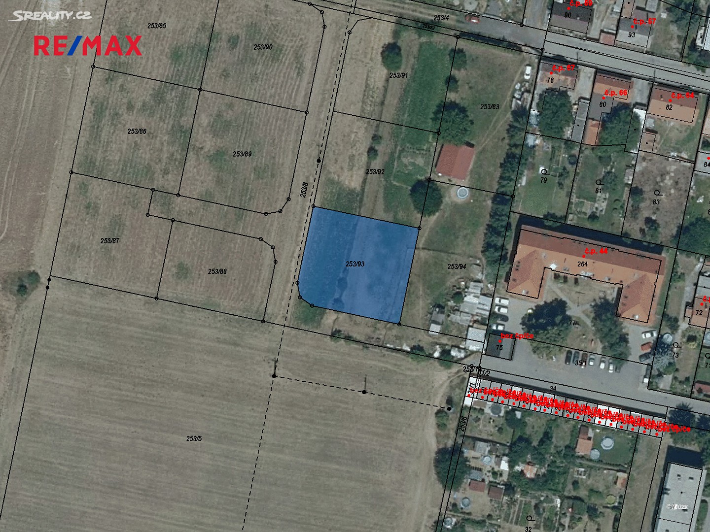 Prodej  stavebního pozemku 1 026 m², Hořín, okres Mělník